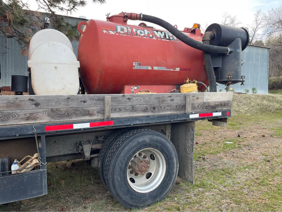 2006 Ditch Witch FX60 Vacuum Excavator on 2000 Freightliner FL70 Truck SPOKANE, WASHINGTON ref 71469137