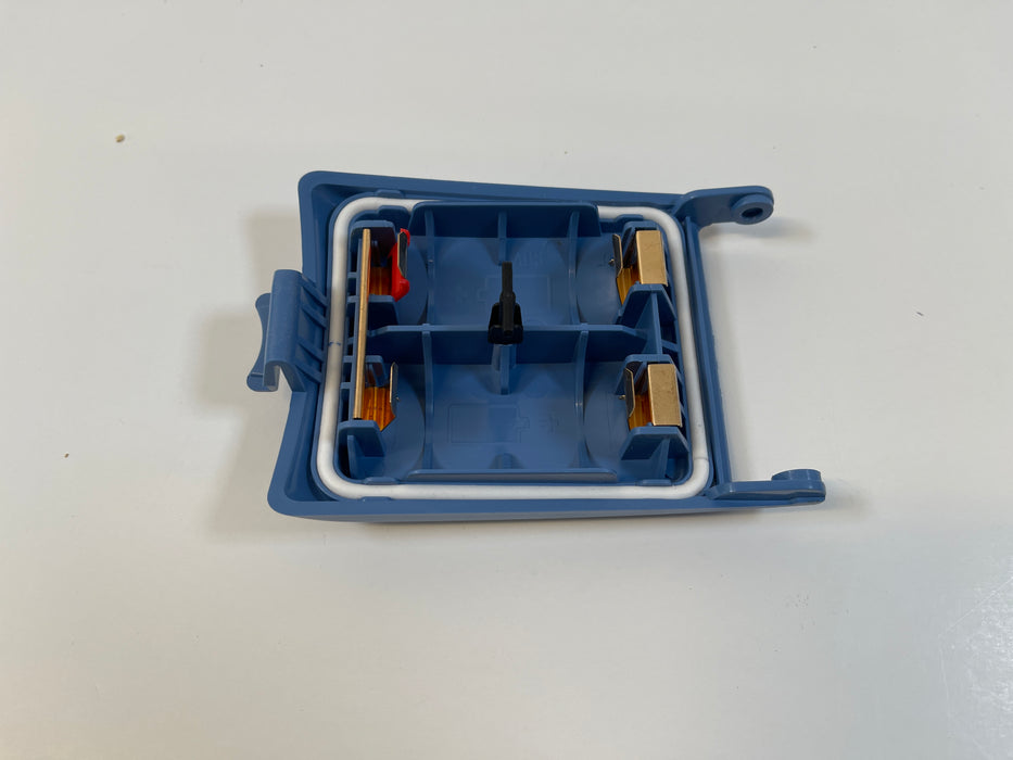 Alkaline 2-Cell Battery Tray for Radiodetection Locators. Stock number: R52