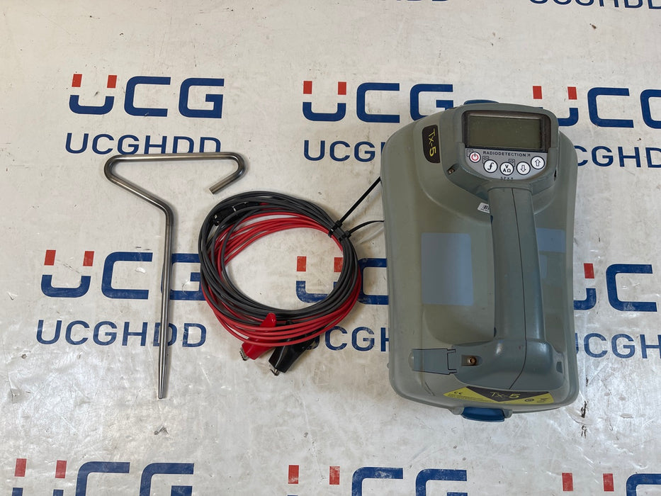Used SPX Radiodetection TX5 transmitter (DD batteries). Stock number: R20