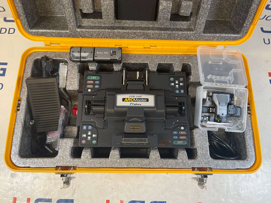 Used Fujikura FSM-100P Fusion Splicer w/CT-52 cleaver. Stock number: FJ101P