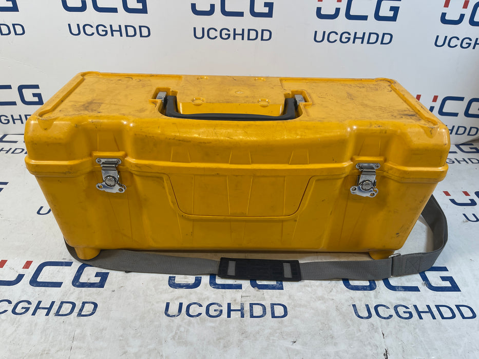 Used Fujikura FSM-90R Fusion Splicer w/CT-50 cleaver. Stock number: FJ90R