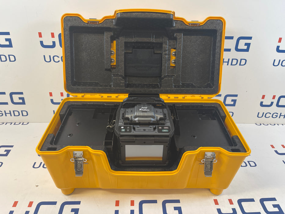 Used Fujikura FSM-90R Fusion Splicer w/CT-50 cleaver. Stock number: FJ90R