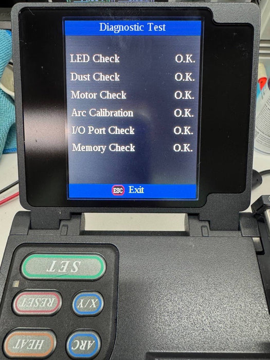 Used Fujikura FSM-100P Fusion Splicer w/CT-52 cleaver. Stock number: FJ101P